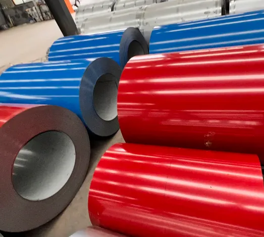 AISI gofrētā tērauda jumta loksne Ppgi tērauda spole