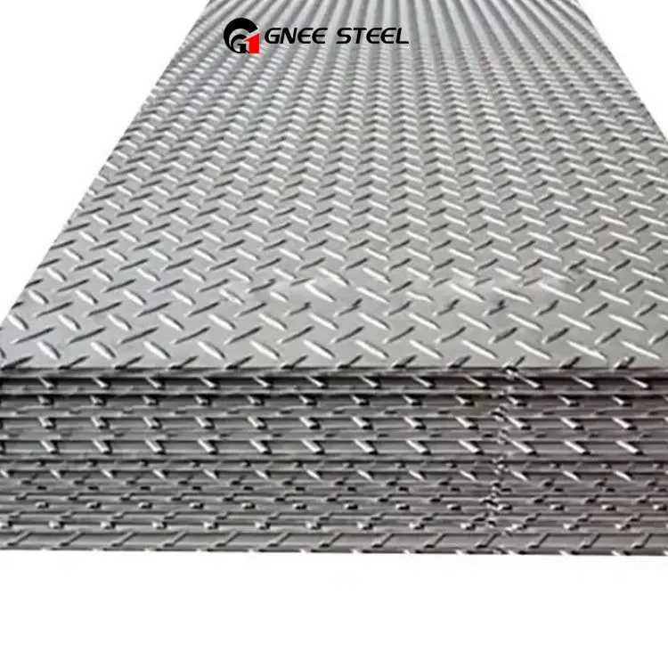 Karsti cinkota viegla tērauda rūtaina grīdas plāksne