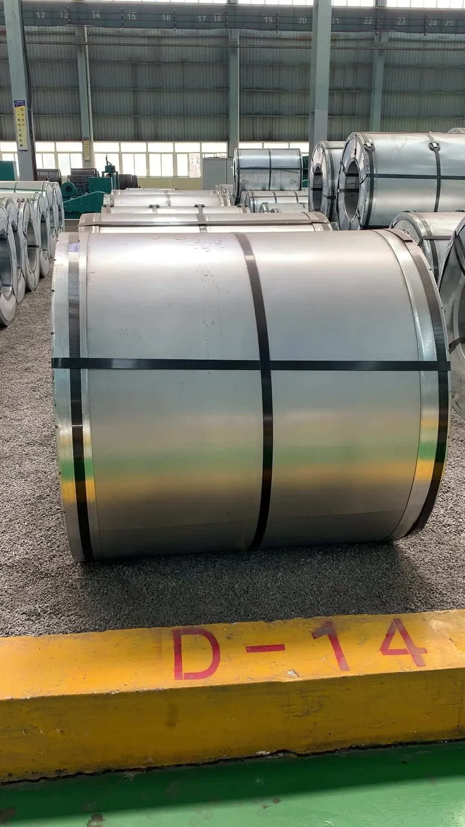 Zn30 Zn40 Zn150 Z200 Z275g Gi spoles G60 G90 cinkota tērauda spole